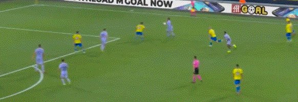 1632431947095031919.gif 882.gif